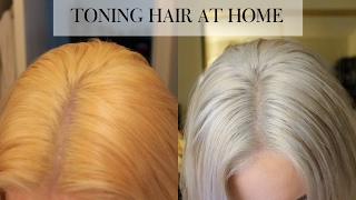 TONING BLEACHED HAIR AT HOME  Wella T18 [upl. by Aysahc]