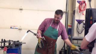 Oxyacetylene torch heating 101 [upl. by Traci409]