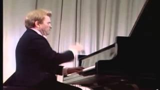 Emil Gilels  Schumann  Symphonic Etudes Op 13 [upl. by Webber]