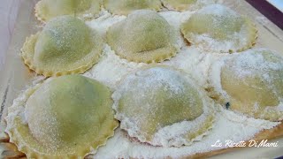 HOMEMADE Ravioli di Ricotta e Spinaci con ricotta fatta in casa [upl. by Narok]