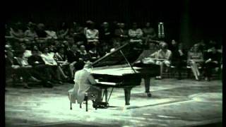 Claudio Arrau Beethoven Piano Sonata No 30 Full [upl. by Bose496]